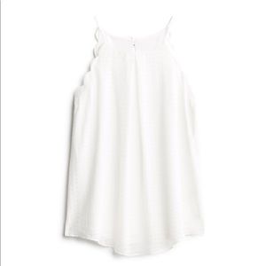 Scalloped detailed blouse